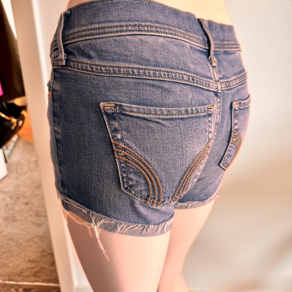 Hollister Jean shorts - Picture 4 of 8